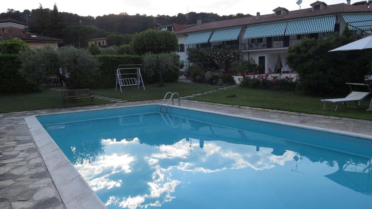 Bed and Breakfast Il Gelso Di Barcuzzi Лонато Екстер'єр фото