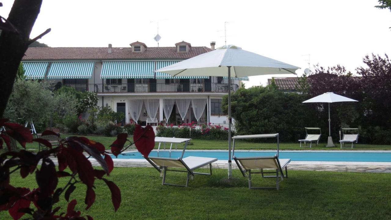 Bed and Breakfast Il Gelso Di Barcuzzi Лонато Екстер'єр фото