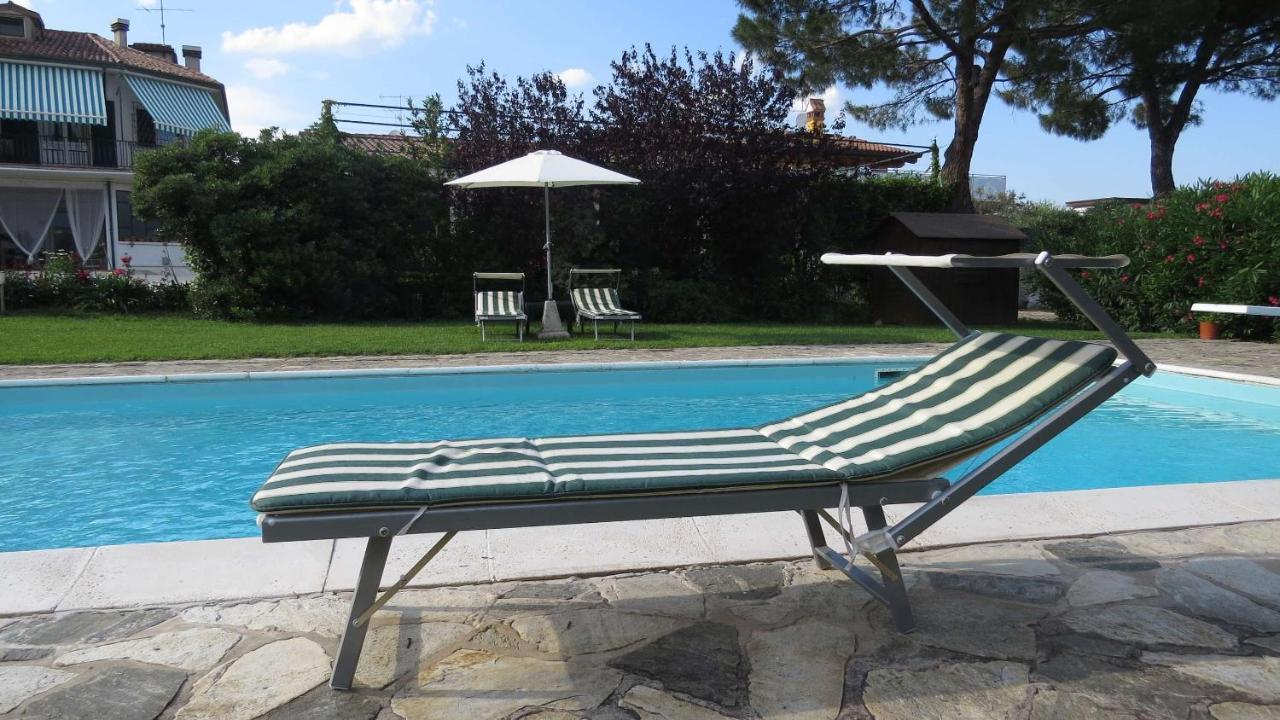 Bed and Breakfast Il Gelso Di Barcuzzi Лонато Екстер'єр фото