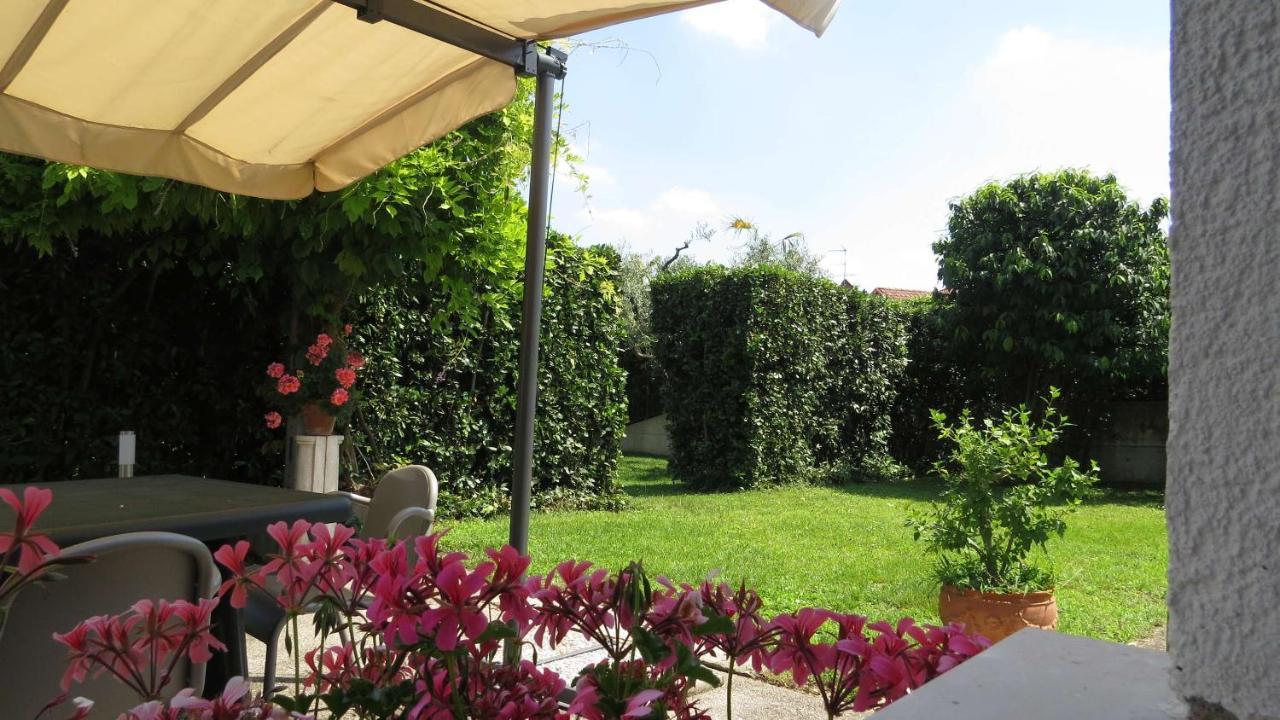 Bed and Breakfast Il Gelso Di Barcuzzi Лонато Екстер'єр фото