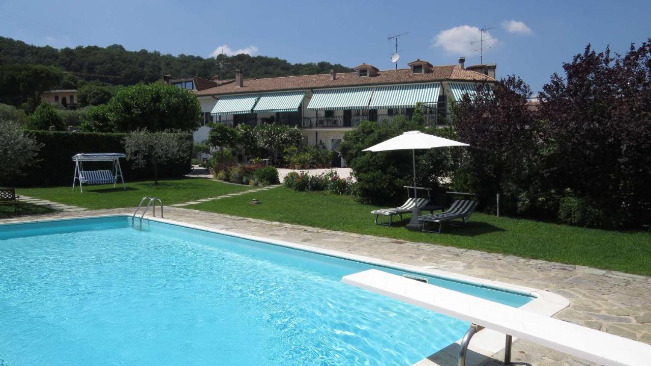 Bed and Breakfast Il Gelso Di Barcuzzi Лонато Екстер'єр фото