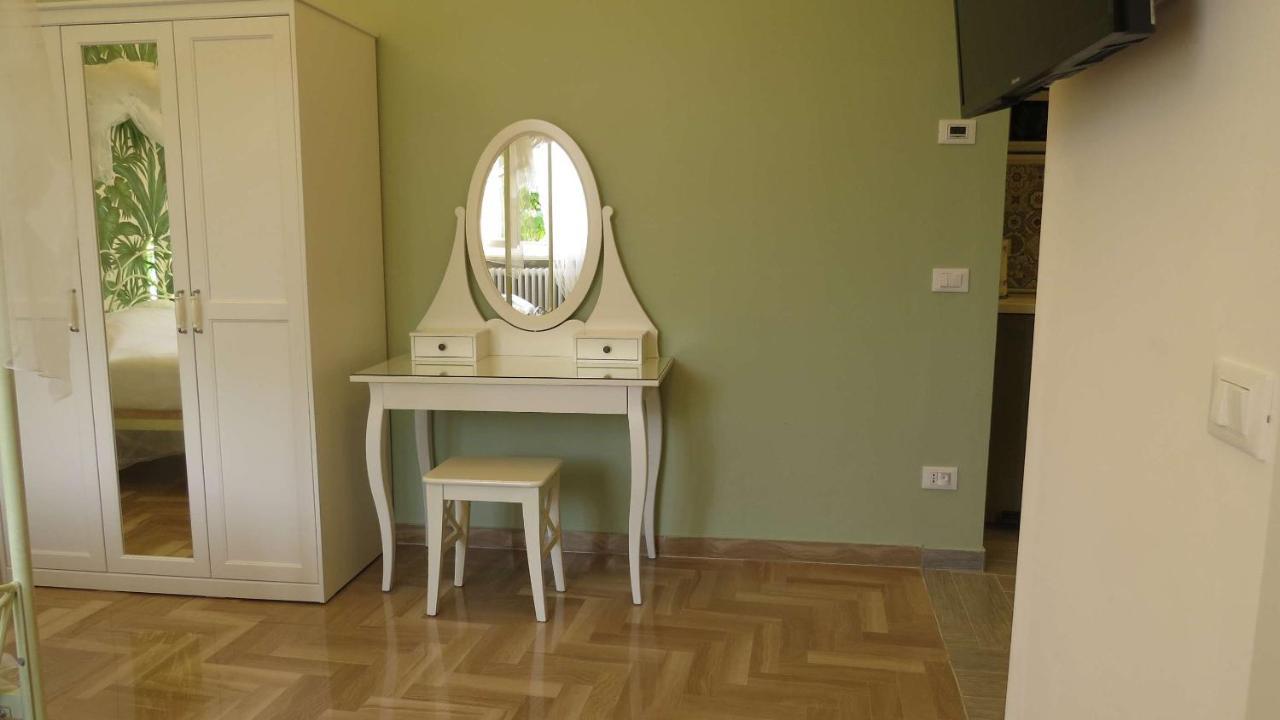 Bed and Breakfast Il Gelso Di Barcuzzi Лонато Екстер'єр фото