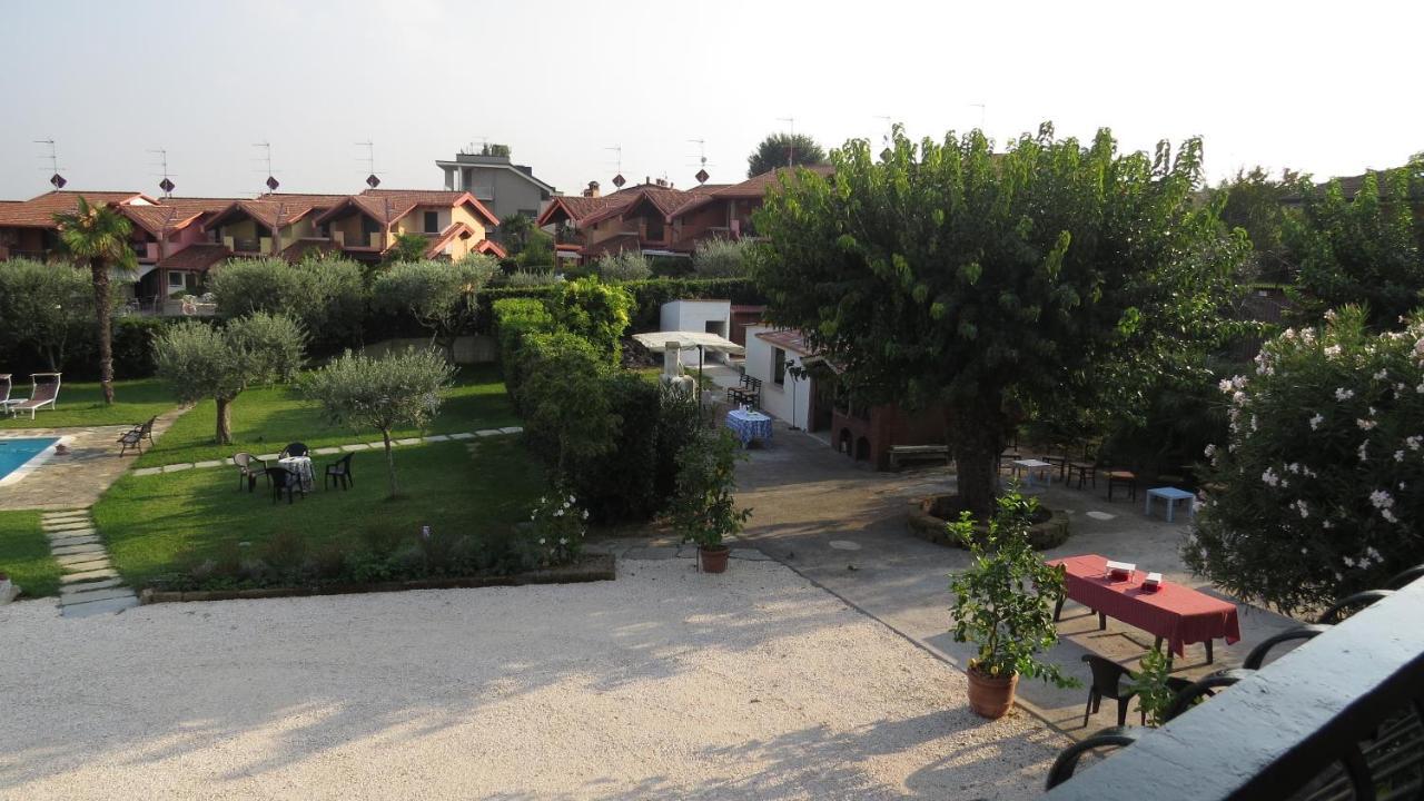 Bed and Breakfast Il Gelso Di Barcuzzi Лонато Екстер'єр фото