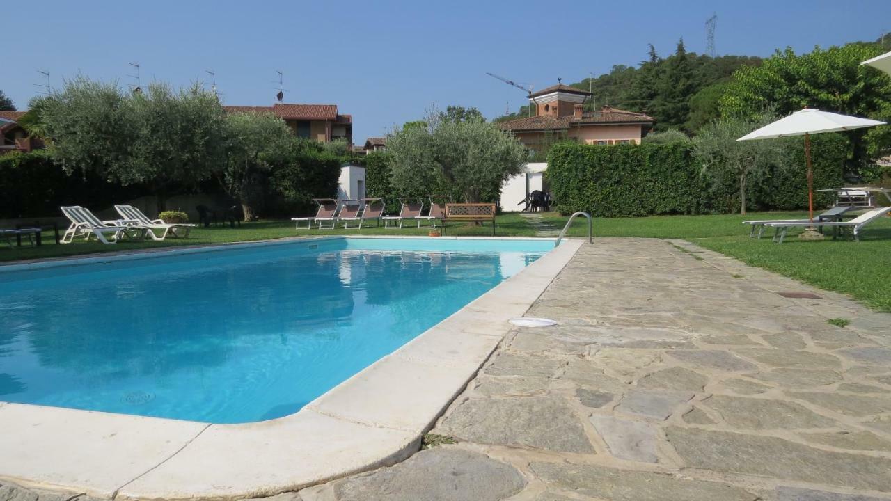 Bed and Breakfast Il Gelso Di Barcuzzi Лонато Екстер'єр фото