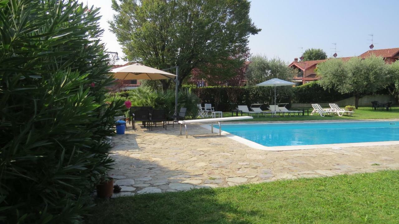 Bed and Breakfast Il Gelso Di Barcuzzi Лонато Екстер'єр фото